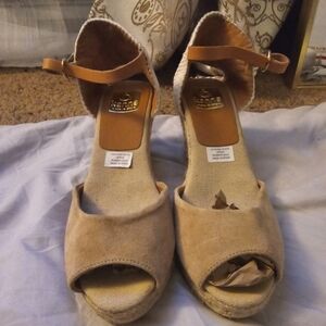 Anthropologie Kanna Platform Espadrille Wedges